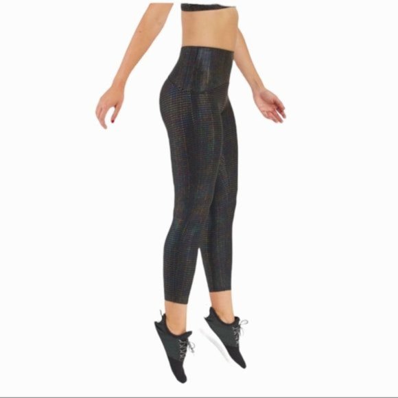 Spanx Booty Boost 7/8 Active Leggings in Very Black Multi - Picture 4 of 8